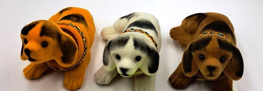 Іграшка в машину "Собачка"