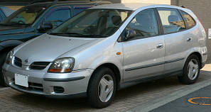 Nissan Tino (1998-2000)