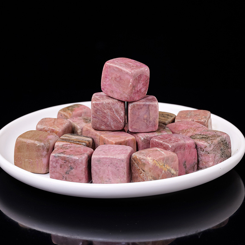 Родоніт, кубик 2*2 см, натуральний оброблений чорно-рожевий мінерал, вага 15-20 г, фото 1