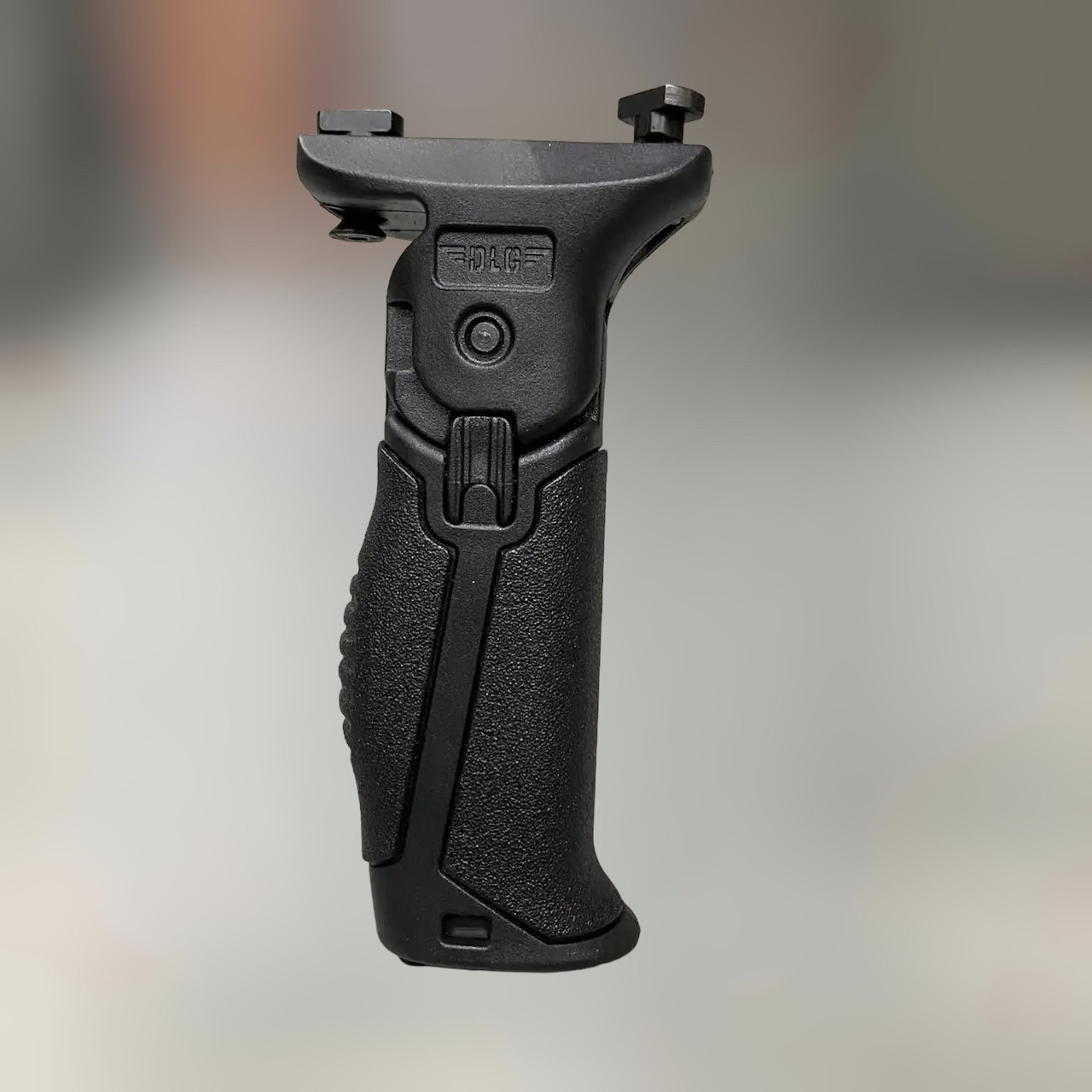 Рукоятка перенесення вогню передня DLG TACTICAL (DLG-047-beige), колір Койот, складана, установка на M-LOK., фото 1