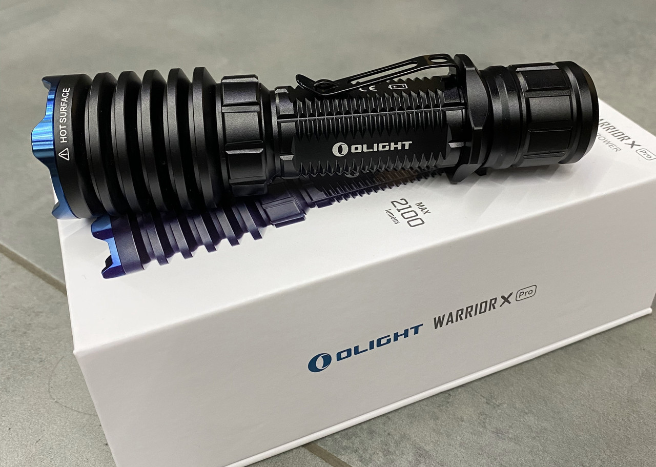 Фонарь тактический Olight Warrior X Pro Черный, питание