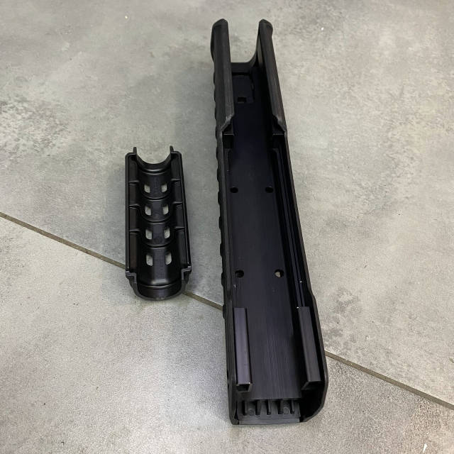 Цівка на АК Magpul Zhukov Hand Guard, колір Чорний, MAG586-BLK