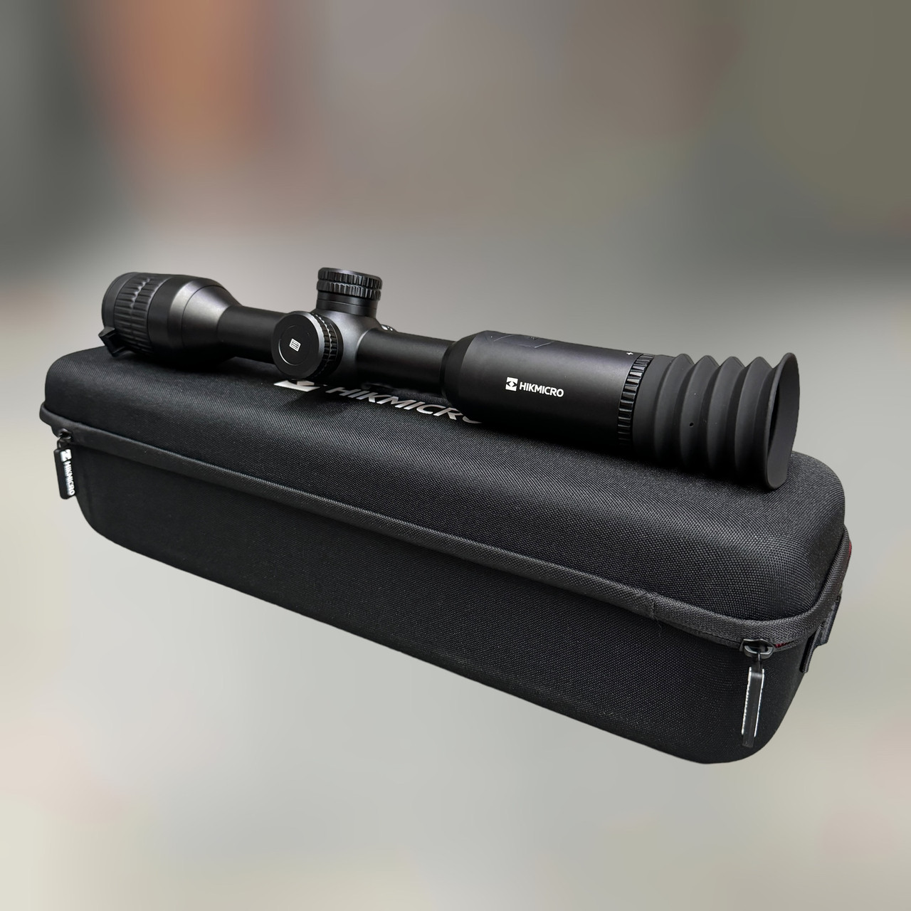 Приціл тепловізійний HikMicro Stellar SH35, 384×288, 35 мм, 1800 м (HM-TR33-35XG/W-SH35)