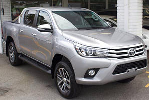 Toyota Hilux (2015-)