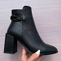 Черевики на каблуку шкіряні чорні /23176/ 37р