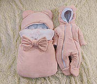 Демисезонный велюровый комплект для новорожденных спальник + комбинезон, персиковый