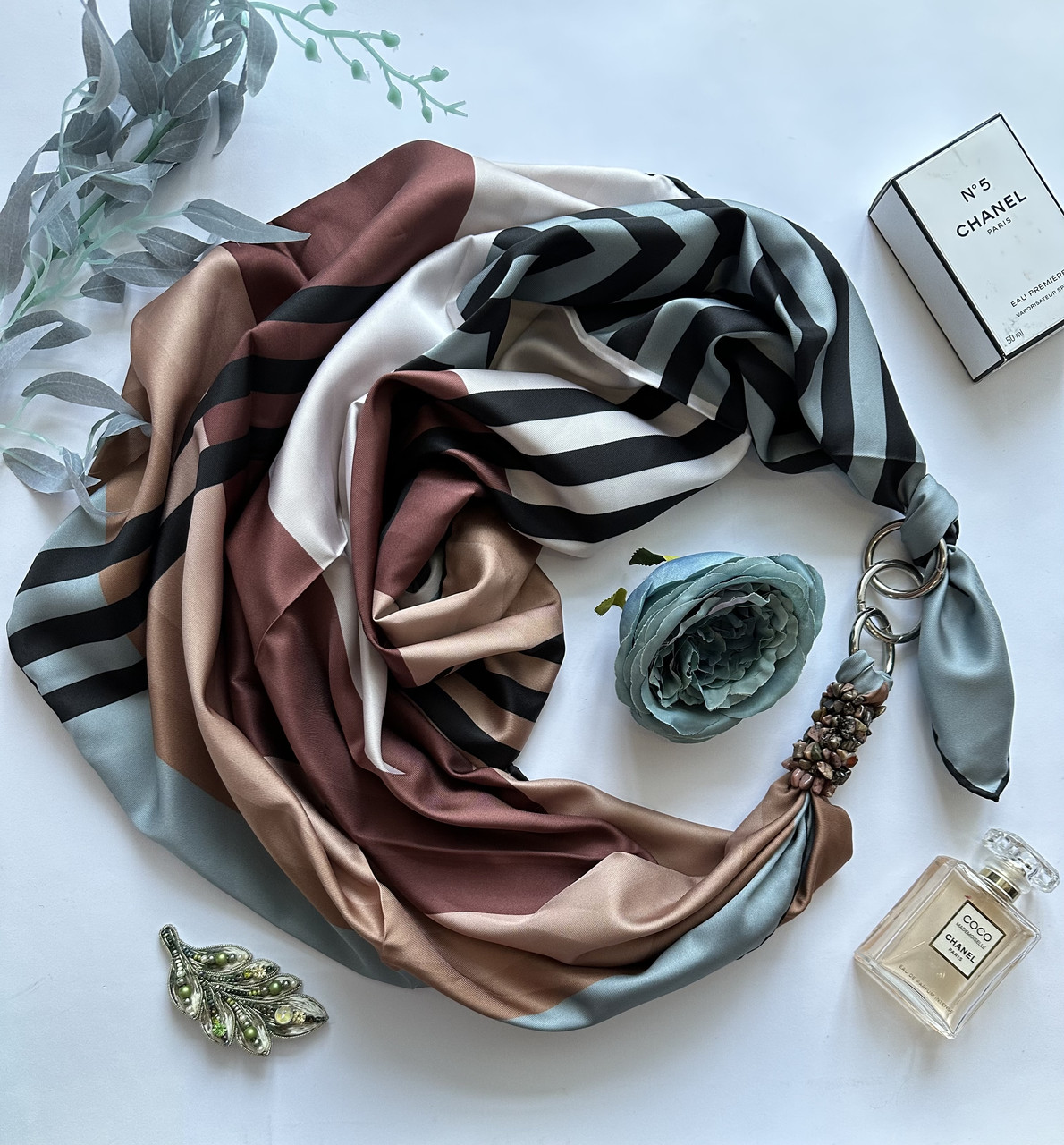 Дизайнерська хустка My Scarf "Золотий шик", шийна хустка, подарунок жінці