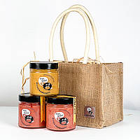Подарочный набор с медовыми десертами Меду Треба (клубника, облепиха-апельсин, фисташка) 900 гр