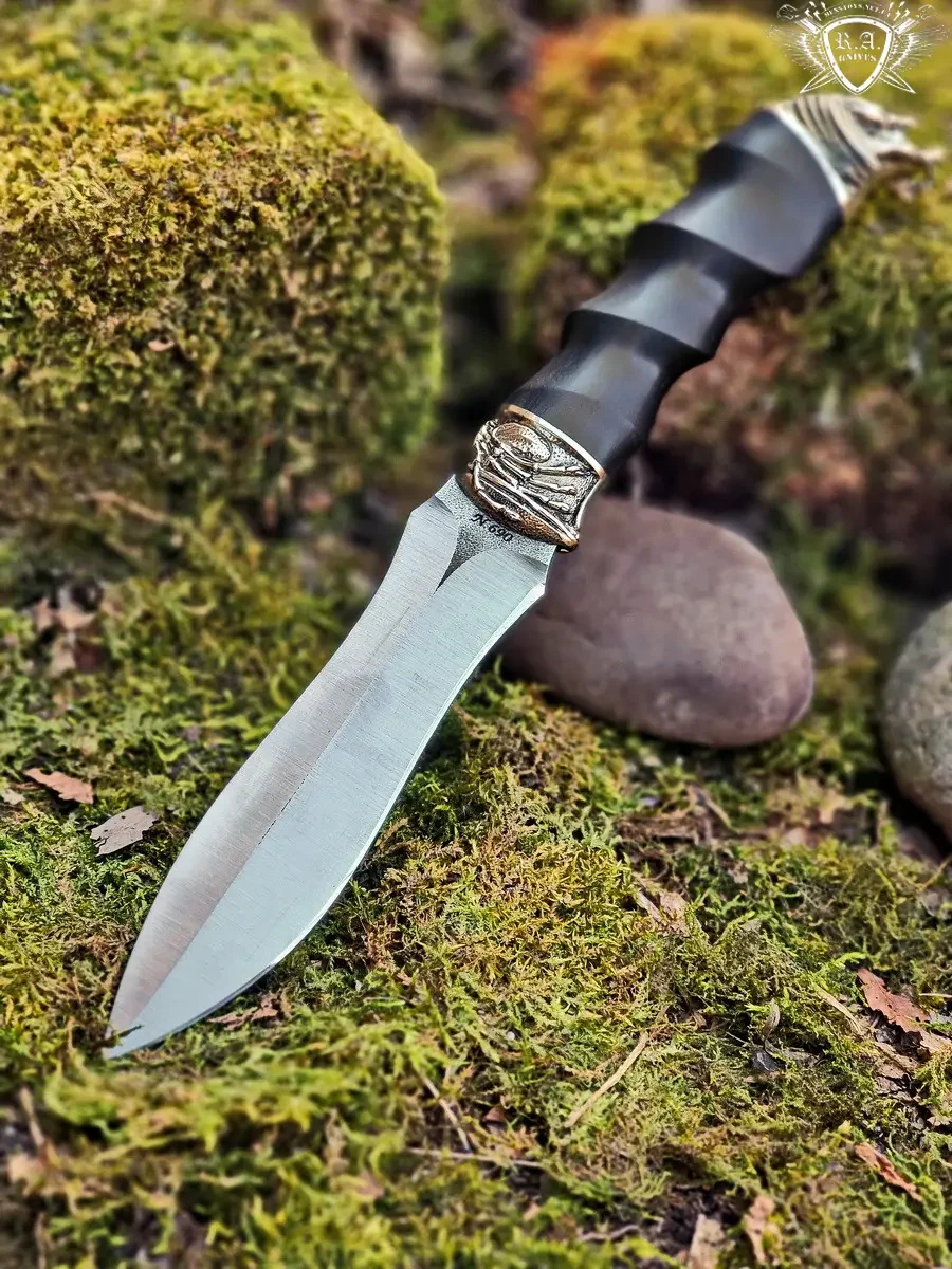 Нож ручной работы "Хищник 2" 140х29х4мм из нержавеющей стали и рукоятью из граба, фото 1