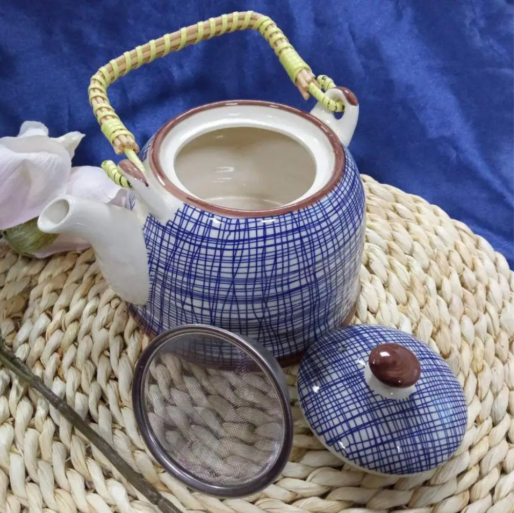 Керамічний заварювальний чайник із ситом "Синя матриця", 1000мл