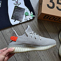 Чоловічі кросівки Adidas Yeezy Boost 350 V2 Tail Light Кеди Адідас Ізі Буст 350 сірі primeknit текстиль весна літо, фото 4