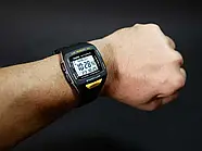 Чоловічий годинник Casio STW-1000-1JH Phys для спорта, с радиоконтролем, фото 4