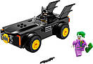 LEGO Конструктор DC Batman™ Погоня на Бетмобілі: Бетмен проти Джокера, фото 3