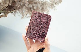 Обкладинка для ID паспорта жіноча шкіряна бордова з тисненням Карпати | Обкладинка на права марсала