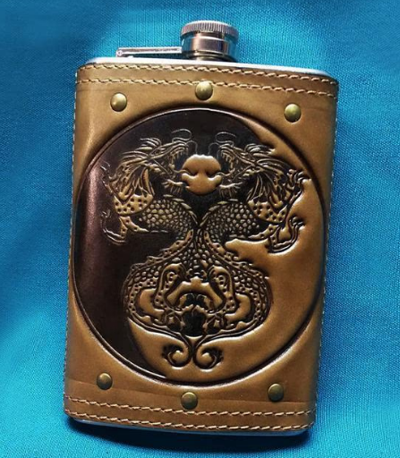 Фляга подарункова для алкоголю в натуральній шкірі з тисненням "Дракони Інь-Ян", фото 1