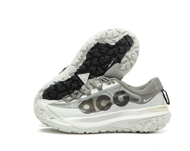 Nike ACG Mountain Fly 2 