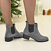 Черевики челсі жіночі замшеві на стійкому каблуці, колір сірий, фото 6