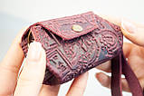 Монетниця-ключниця шкіряна бордова з орнаментом тисненням Марки та штемпеля України, фото 4