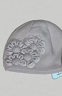 Красивая стильная оригинальная женская шапка с цветами в тон Kamea Польша Светло-серый