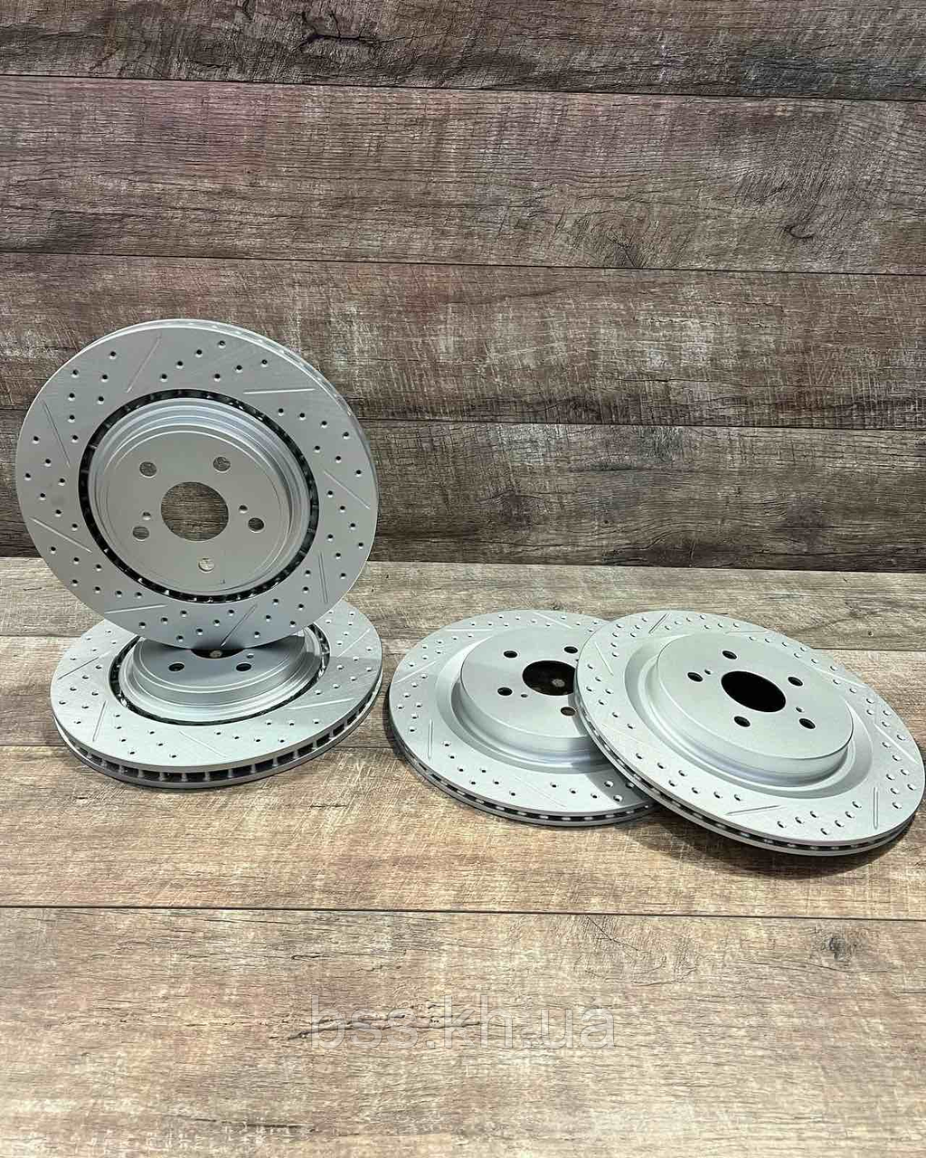 Диск гальмівний задній R1 CONCEPTS CARBON GEOMET  Toyota Highlander   2020 + 338/18 	 	 424310E070