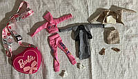 Набор одежды с обувью для кукол типа Барби в сумочке