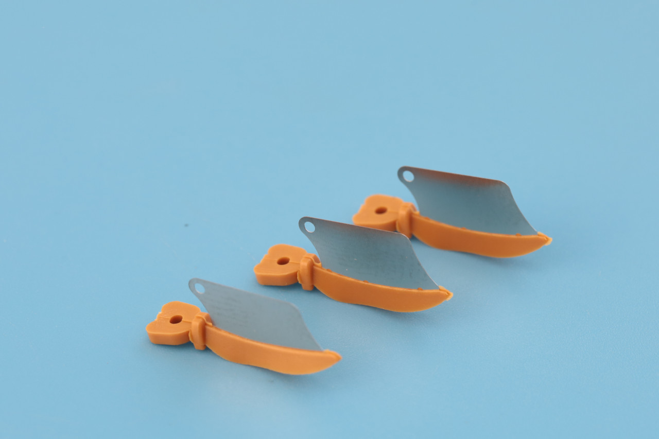 Клинці міжзубні сепараційні (розмір М) 3шт