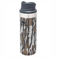 Термокружка Stanley® Trigger-Action Travel Mug 16 Oz. Mossy Oak Camo