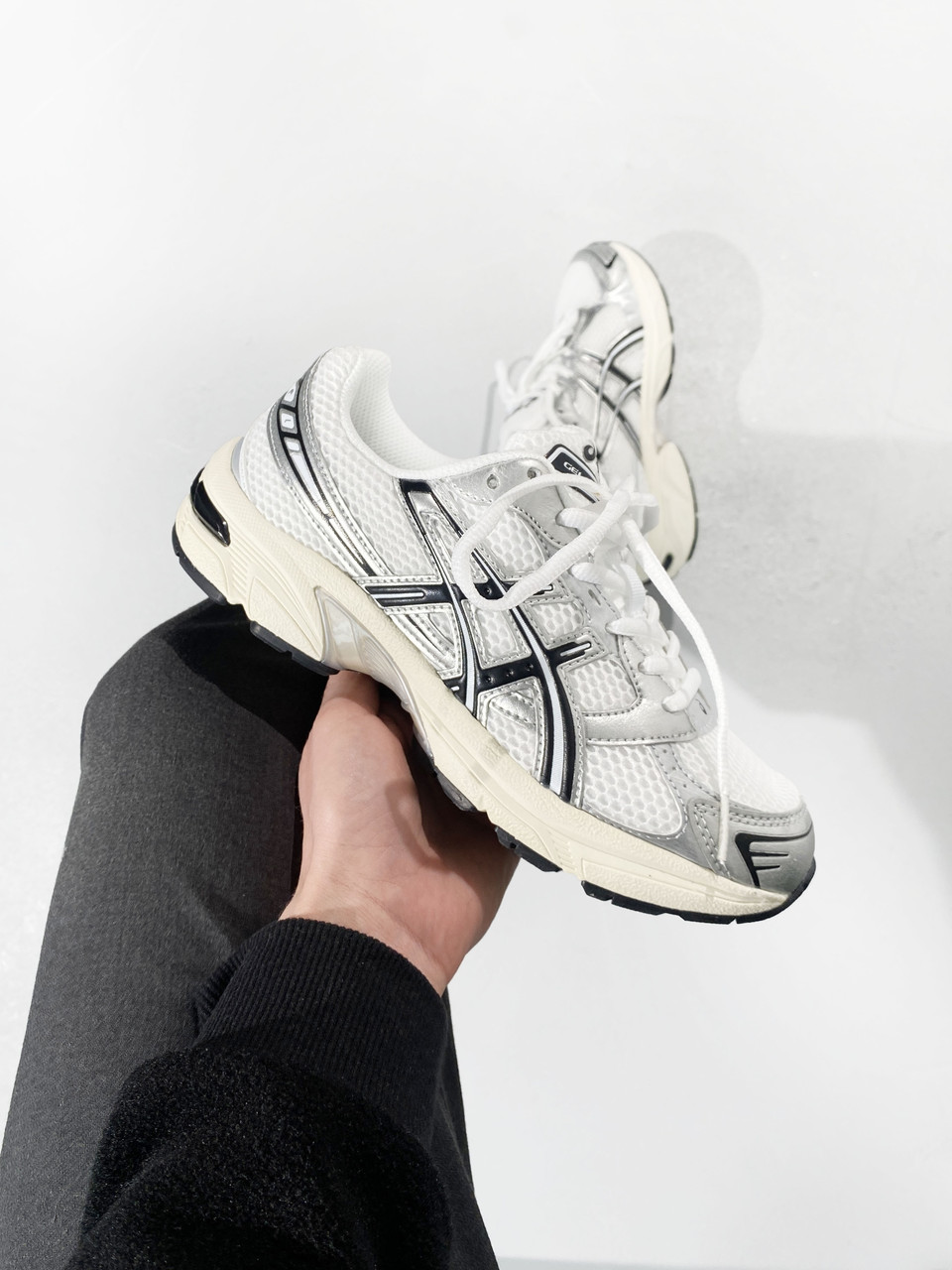 Кросівки чоловічі білі Asics Gel-1130 White Silver Black (14609), фото 1