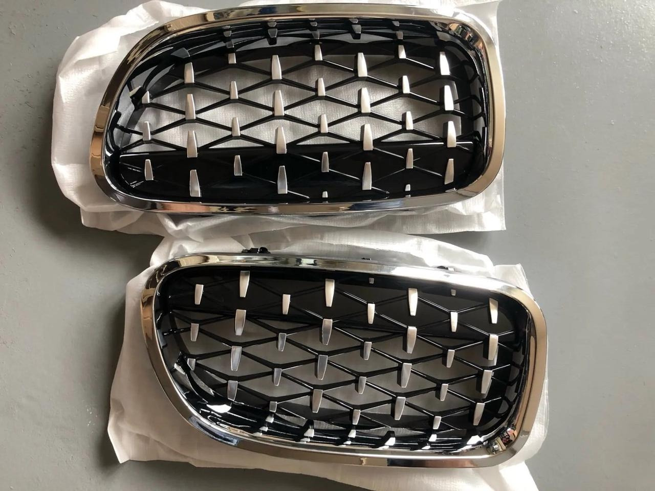 Решітки ніздрі BMW 5 f10-f11 2010-2016 diamont style Бмв ф10 Решітки нові ніздрі Комплект ф10 ф 10, фото 1