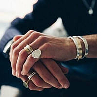 Чоловічі персні: вишуканий стиль та символізм