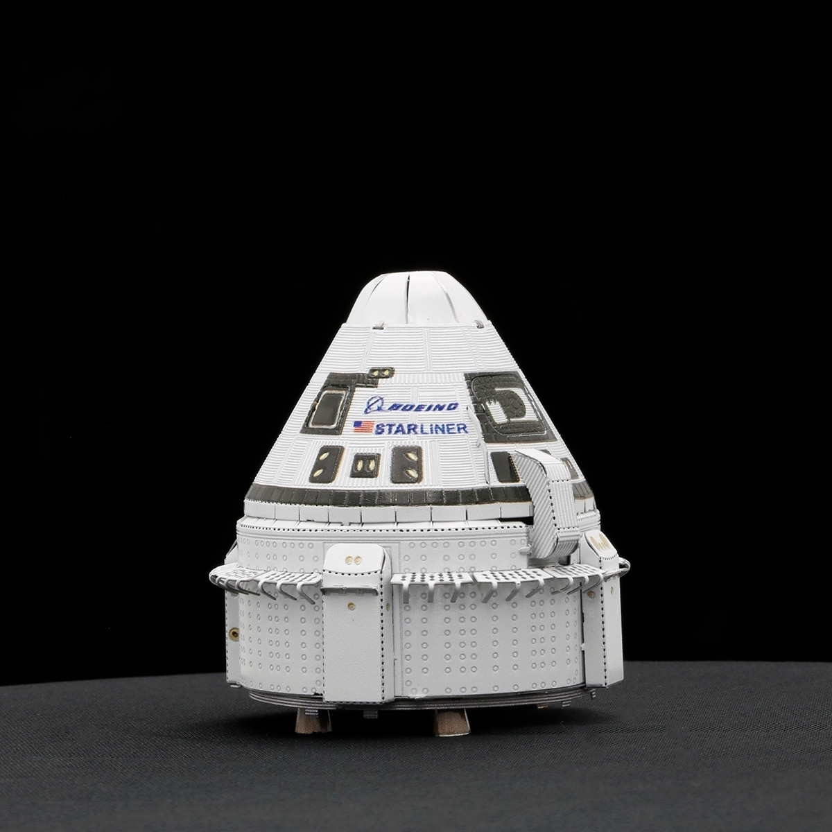 Металевий конструктор 3Д Metal Earth - Boeing CST-100 Starliner, MMS173