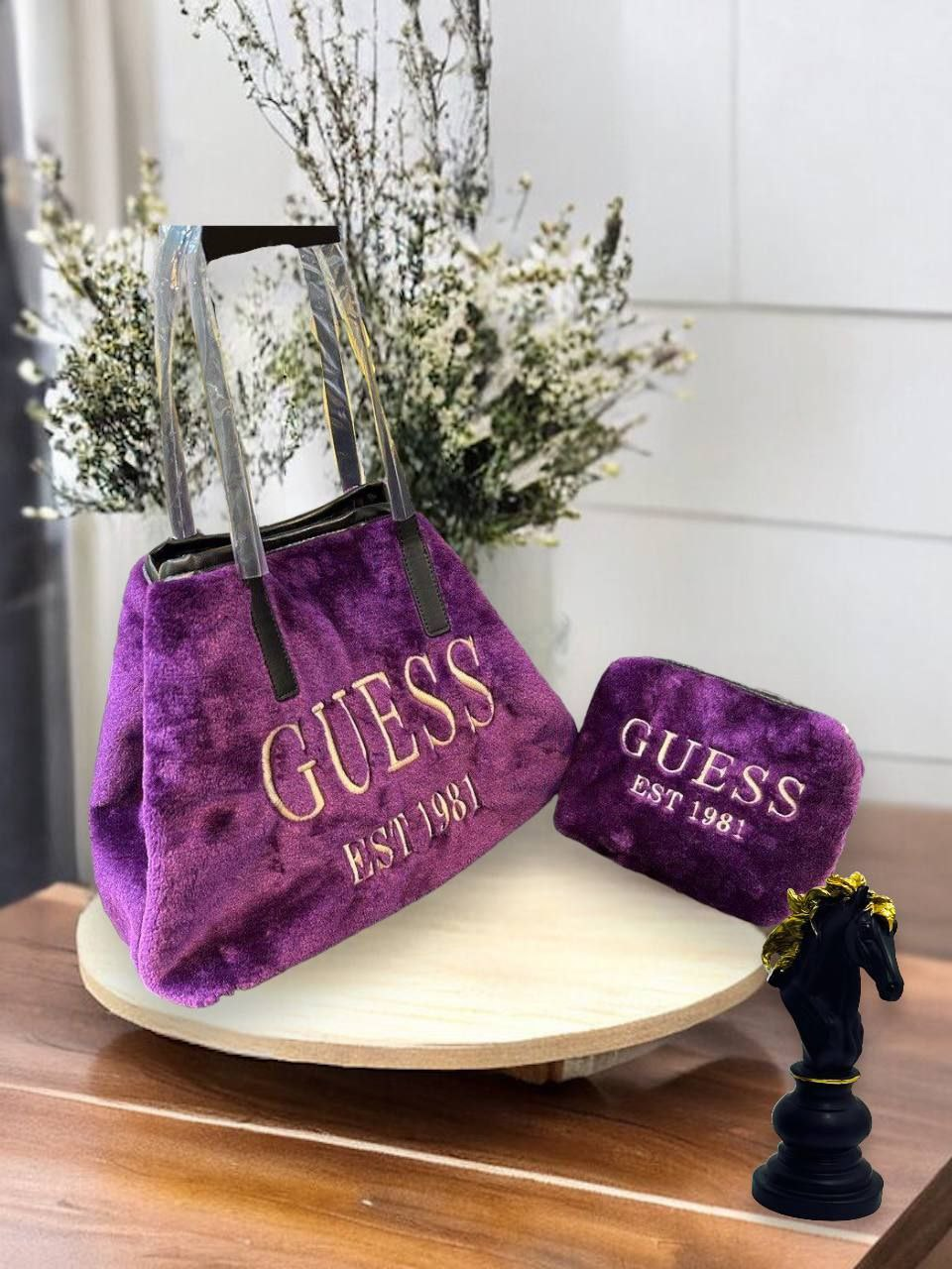 Жіночий комплект сумка та косметичка, Guess, шопер екохутро 43×30×20 см, 931318