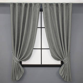 Короткі штори по 1,7 м. висотою