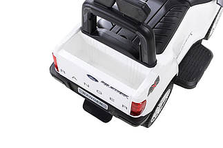 Каталка-толокар Джип Ford (акумулятор 6v4, 5AH, музика, світло) KP01В Білий, фото 2