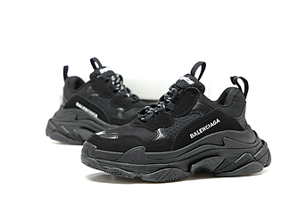 Кросівки Balenciaga Triple S Black взуття Баленсіага Тріпл С чорні жіночі чоловічі