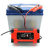 Імпульсний зарядний пристрій Foxsur 12 V 10 A (червоний) для авто/мото акумуляторів, фото 2