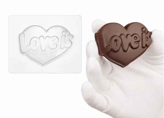 Форма пластикова Love is, фото 1