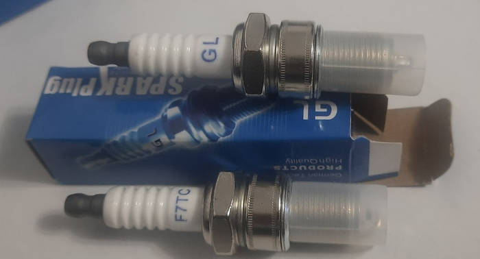 Свеча зажигания F7TC GL для двигателей 152F 168F 170F 173F 177 182 188F ...