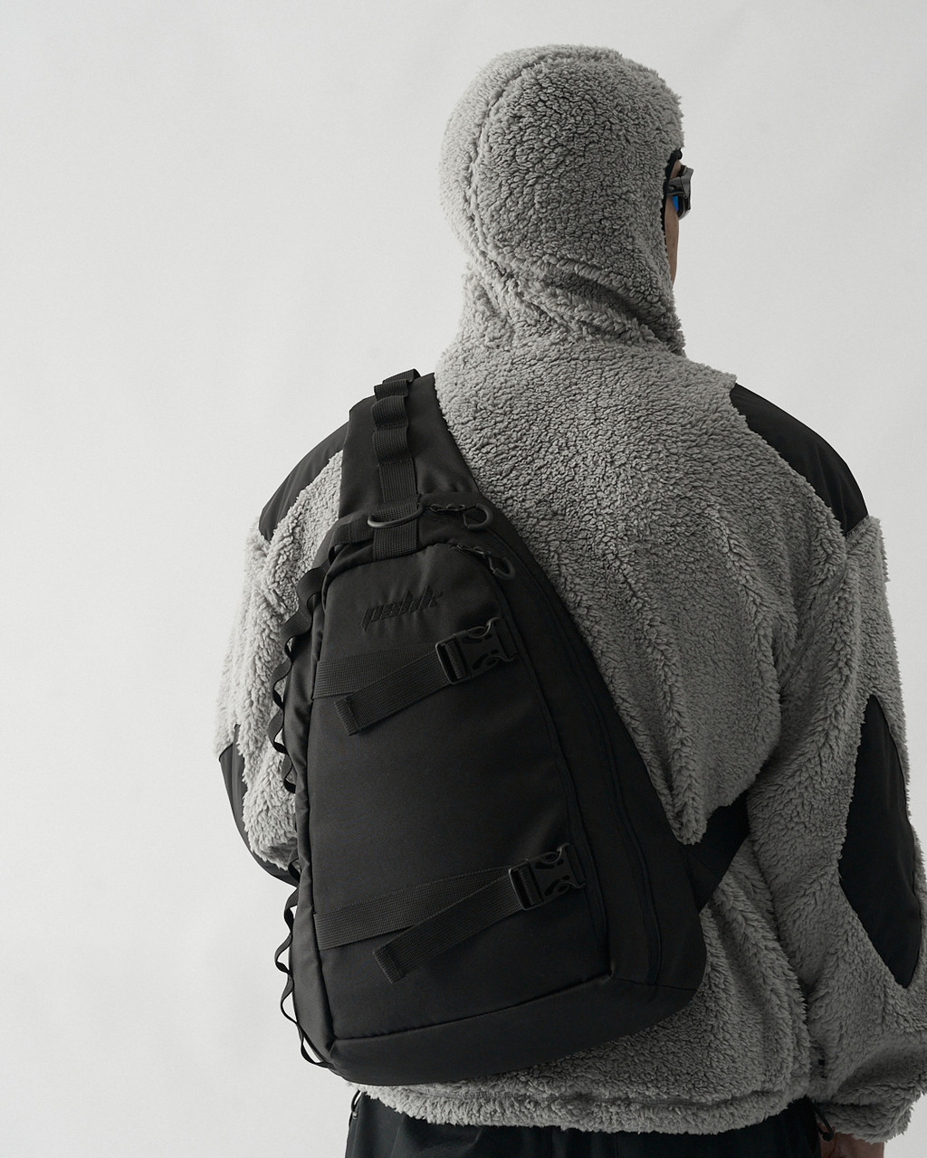 Рюкзак OGONPUSHKA Sling bag чорний