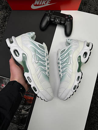 Чоловічі кросівки Nike Air Max Tn Plus White Olive Найк Аір Плюс білі текстиль демісезон, фото 1