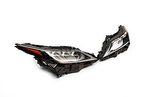 Передні фари (2 шт рестайлінг) для Lexus RX 2016-2022 рр