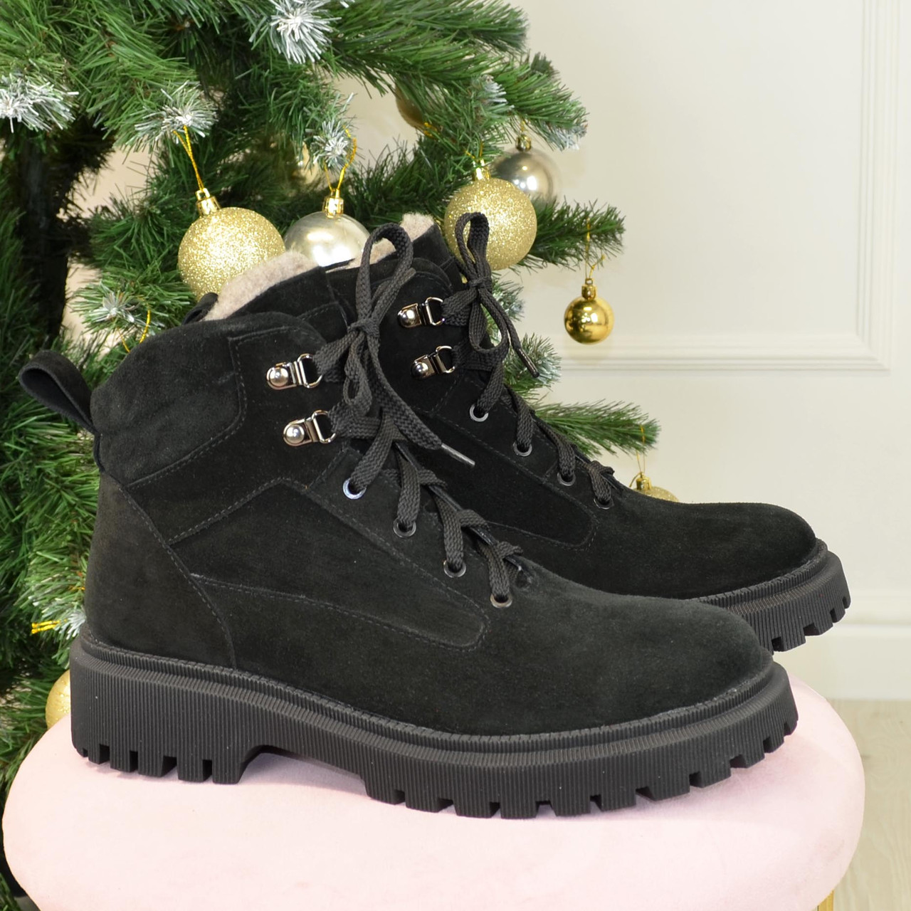 Черевики замшеві жіночі на потовщеній підошві. Колір чорний, фото 1