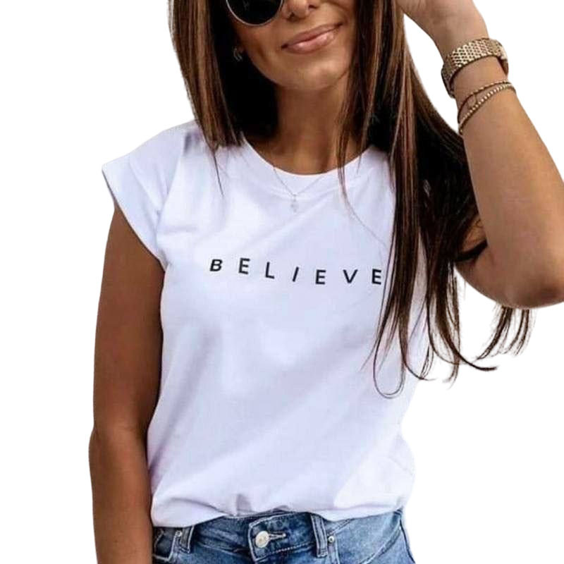 Жіноча біла футболка "Believe" Розмір: 42,44,46,48,50 (21075)