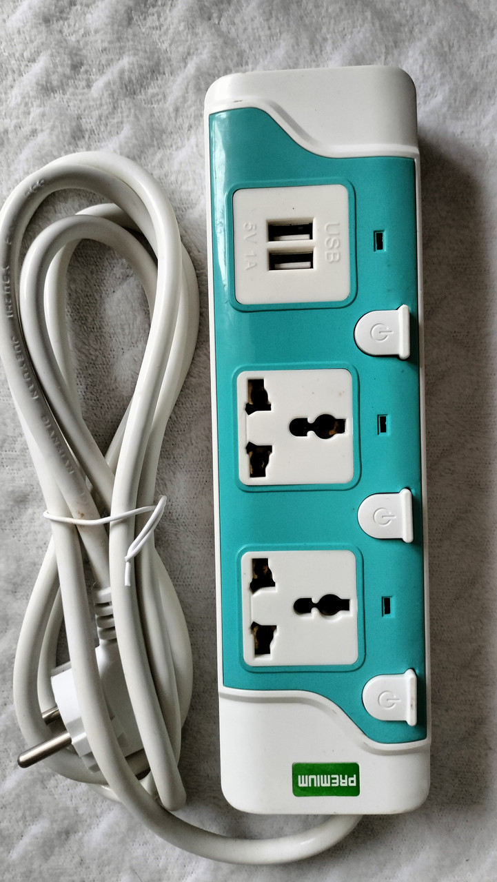 Мережевий адаптер подовжувач 2 розетки 220 V 2 USB-порти.