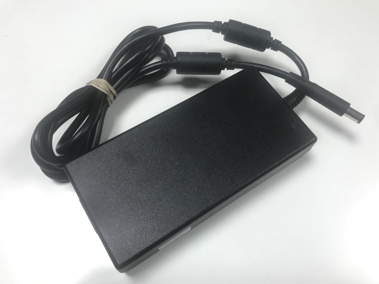 Блок питания Dell 130W Оригинальное зарядное устройство для ноутбука (19.5V 6.7A)