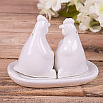 Набір для спецій Курочка та півник 6 см: сільничка та перечниця на керамічній підставці Dz