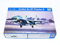 Збірна модель літака Soviet Sukhoi Su-27 Trumpeter 02224 1:32