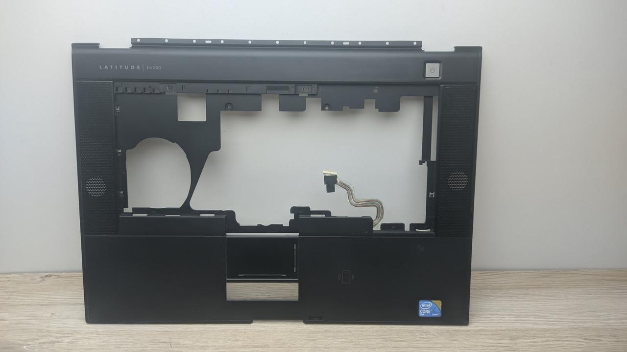 Dell Latitude E6500 Корпус C (топкейс, середня частина) G069P AP03N000G00 бу #