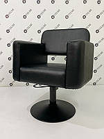 Кресло парикмахерское VM890 на гидравлике диск выпуклый черный экокожа черная матовая (Velmi TM)