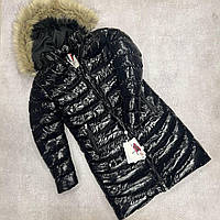 Жіноча куртка Moncler